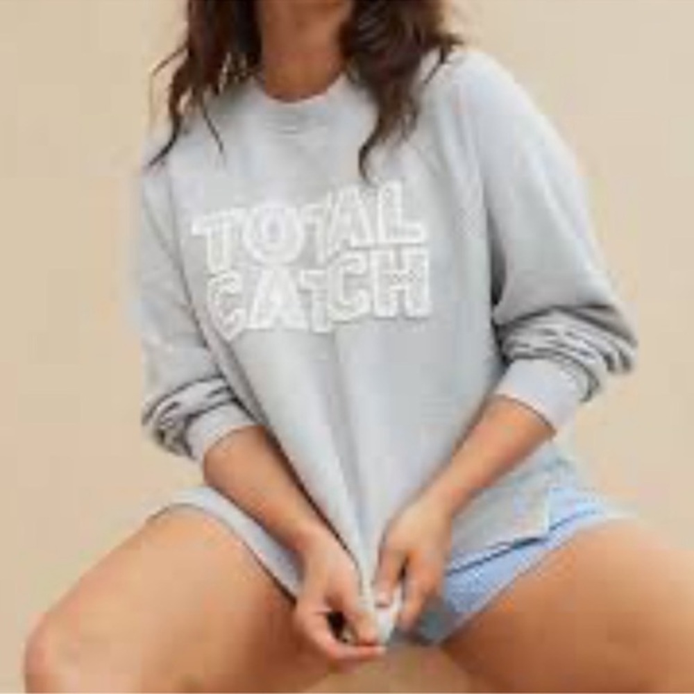 aerie Light Gray "Total Catch" Crewneck Sweatshirt